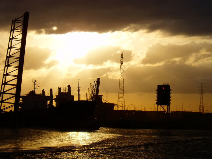 Port silhouette